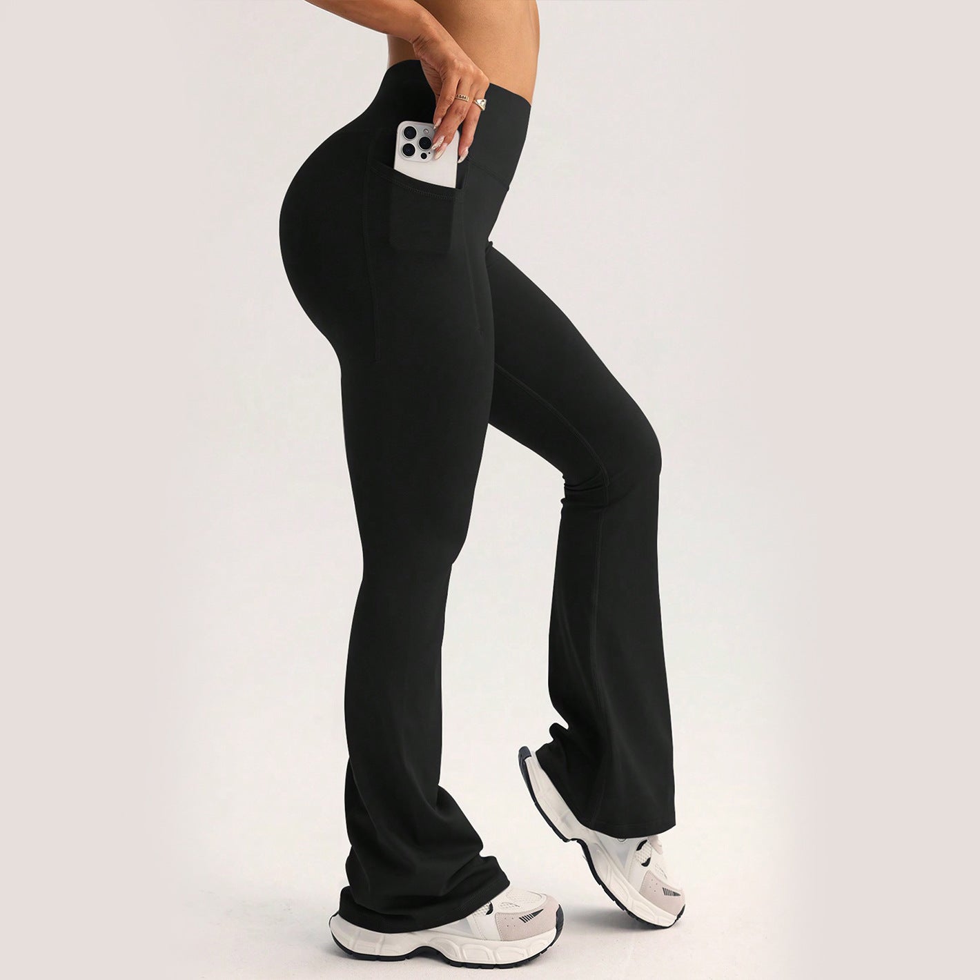 High‑waisted yoga pants with a smooth, sculpting fit for effortless movement.