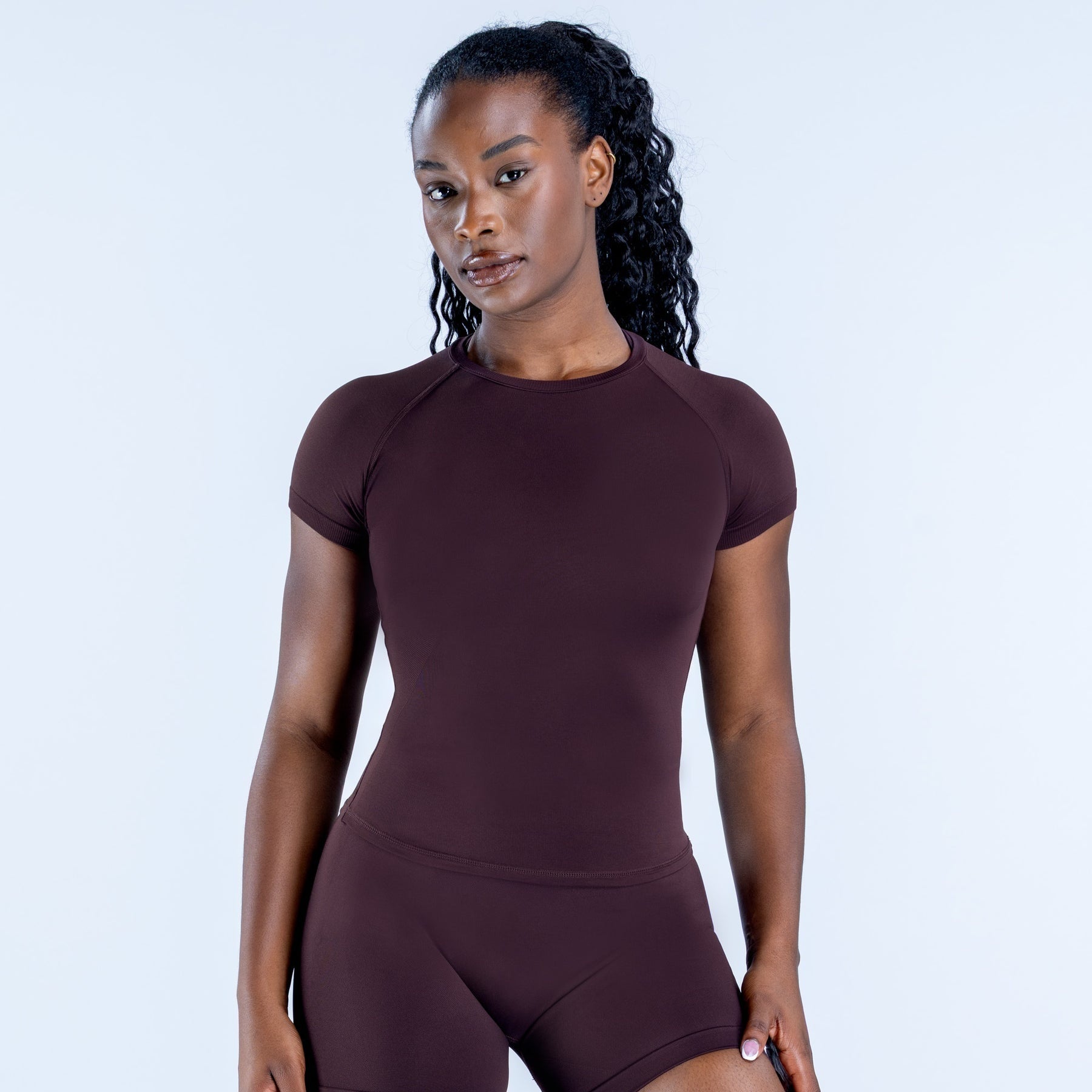 Fully‑matte seamless short‑sleeve with high‑stretch support and elevated moisture‑wicking comfort.